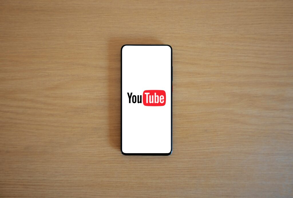 free-photo-of-youtube-logo-on-smartphone